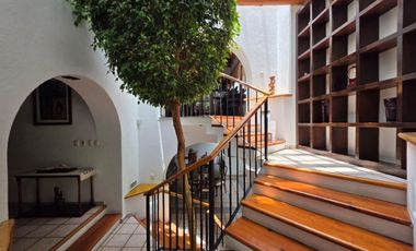 CASA EN VENTA RESIDENCIAL CLUB DE GOLF LOS ENCINOS LERMA A 20 MINUTOS DE SANTA FE