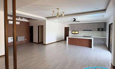 Corner House For Sale in Pacific Grand Villa Lapu-lapu City Cebu