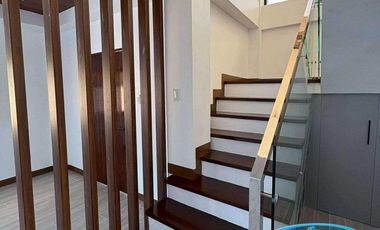 Corner House For Sale in Pacific Grand Villa Lapu-lapu City Cebu