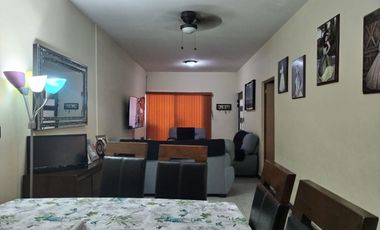 CASA EN VENTA EN SAN LUIS POTOSI, CERCA DEPERIFERICO NORTE, CON HABITACION EN PLANTA BAJA