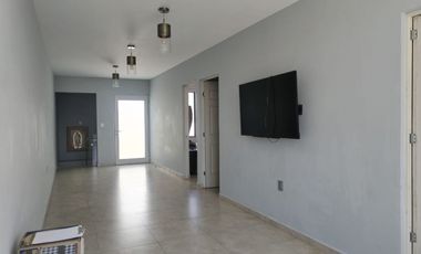 CASA EN VENTA EN SAN LUIS POTOSI, CERCA DEPERIFERICO NORTE, CON HABITACION EN PLANTA BAJA