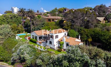 Casa en primera línea, playa la Boca, Concón.
