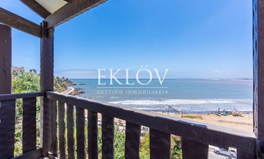 Casa en primera línea, playa la Boca, Concón.