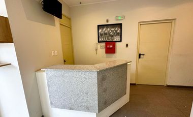 EDIFICIO COMERCIAL EN ALQUILER,850 M2, 5 PISOS, VES
