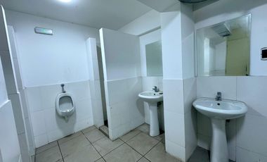 EDIFICIO COMERCIAL EN ALQUILER,850 M2, 5 PISOS, VES