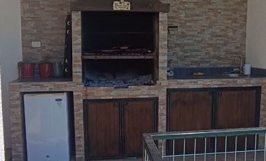 Casa mediterránea, Laguna Curama, Valparaiso