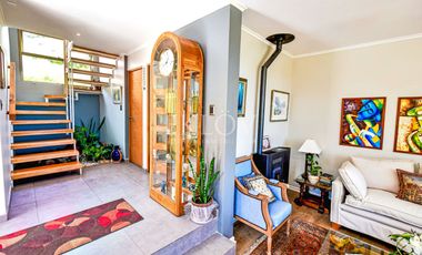 casa mediterránea de 2 pisos en Reñaca, Viña del Mar