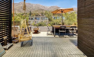 ¡Exclusivo Departamento Tríplex en Peñalolén con Vista Panorámica 360º!