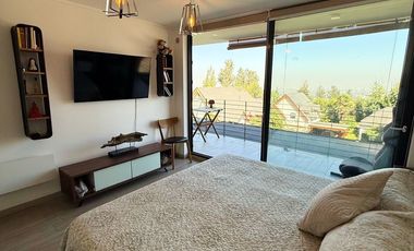 ¡Exclusivo Departamento Tríplex en Peñalolén con Vista Panorámica 360º!
