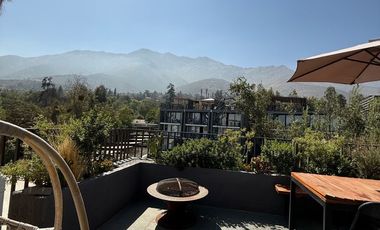 ¡Exclusivo Departamento Tríplex en Peñalolén con Vista Panorámica 360º!