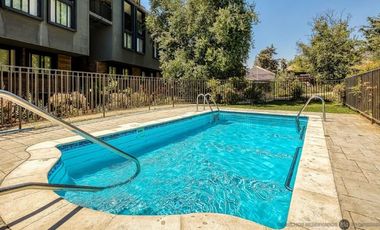 ¡Exclusivo Departamento Tríplex en Peñalolén con Vista Panorámica 360º!