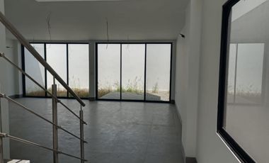 Casa de venta en la Urbanización La Costa Samborondón, Samborondón