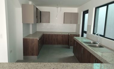 Casa de venta en la Urbanización La Costa Samborondón, Samborondón