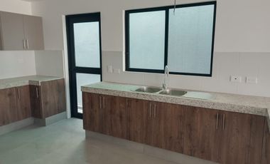 Casa de venta en la Urbanización La Costa Samborondón, Samborondón