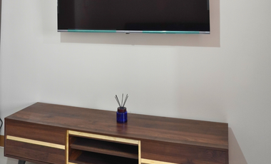 1 Bedroom with Balcony for Rent in Unit Red Residences in Makati City