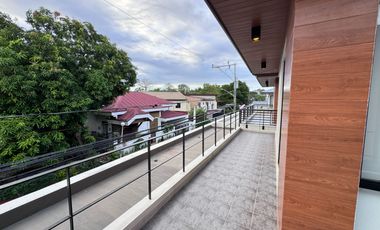2 Storey House and Lot for Sale at BF Homes Parañaque City