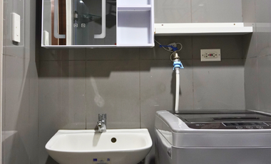 1 Bedroom with Balcony Unit for Rent in Air Residences in Makati City