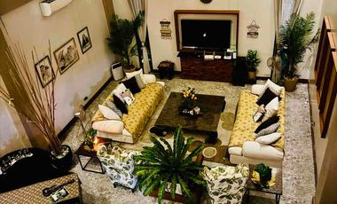 Large modern Fairway Villa in Southwoods