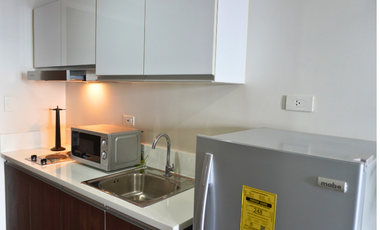 1 Bedroom with Balcony Unit for Rent in Air Residences in Makati City