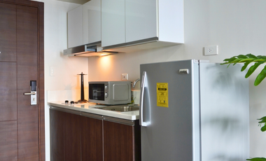 1 Bedroom with Balcony Unit for Rent in Air Residences in Makati City