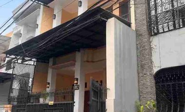 Disewakan Rumah Baru Bebas Banjir Semi Furnished di Pondok Bambu Jakarta Timur