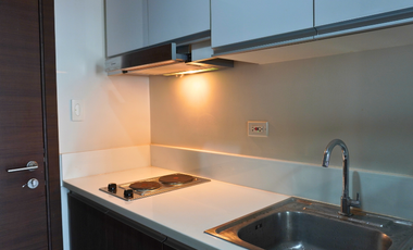 1 Bedroom Unit for Rent in Air Residences in Makati City