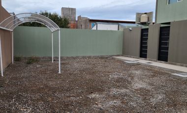 Vendo duplex en esquina a estrenar de primera calidad en zona Dorrego 2