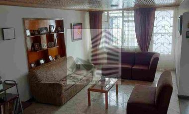 VENDO ESTUPENDA PROPIEDAD EN JOSE JOAQUIN VARGAS BOGOTA