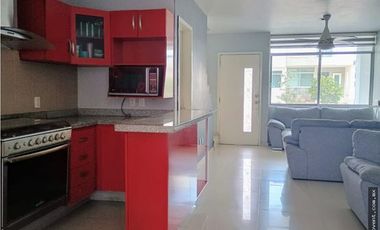 Casa en Venta en Coto Savia Tulipan, Zapopan