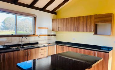 PARCELA CON DOS CASAS ALTOS DE TRAFUN