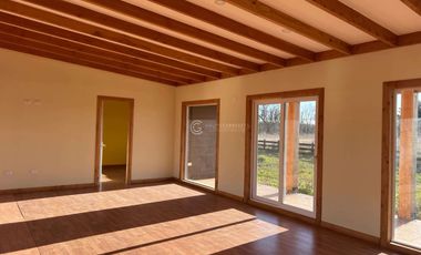 PARCELA CON DOS CASAS ALTOS DE TRAFUN