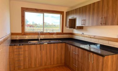 PARCELA CON DOS CASAS ALTOS DE TRAFUN