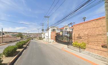 CASA DE RECUPERACIÓN BANCARIA EN PRIV.CICERA, FRACC. URBI VILLA DEL REY, HUEHUETOCA, EDO MEX. ¡NO SE ACEPTAN CRÉDITOS!