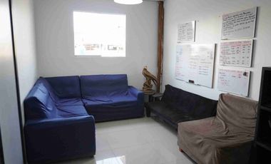 🏡✨ Vendo casa de 3 pisos frente a parque – Urb. Miraflores, Castilla ✨🏡