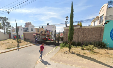 CASA DE RECUPERACIÓN BANCARIA EN PRIV. BAJAURI, FRACC. URBI VILLA DEL REY, HUEHUETOCA, EDO MEX. ¡NO SE ACEPTAN CRÉDITOS!