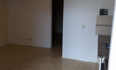 Alquiler Jose C Paz – 2 ambientes con cochera