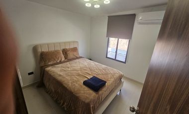En Venta Casa de 4 Dorm. en Urbanización Uxmal - Manta
