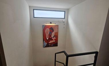 En Venta Casa de 4 Dorm. en Urbanización Uxmal - Manta