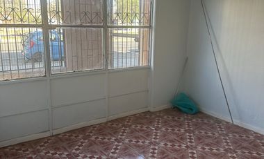 ARRIENDO DE DEPARTAMENTO CON MUY BUENA UBICACION