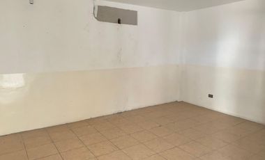 Urdesa, Renta Excelente Casa con Permiso de Uso de Suelo comercial 2200 mts2