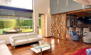 Casa en Condominio en Jardines del Pedregal.