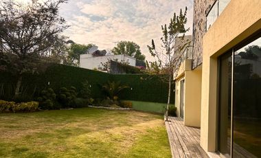 Casa en Condominio en Jardines del Pedregal.