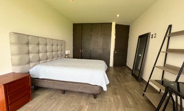 Casa en Renta Amueblada, en El Bosque Country Club