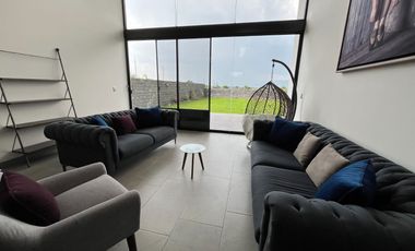 Casa en Renta Amueblada, en El Bosque Country Club