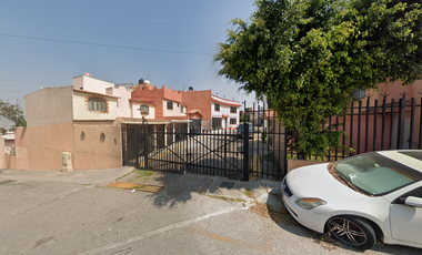 CASA EN CALLE BOSQUES DE MEZQUITES, REAL DEL BOSQUE, TULTITLAN, ESTADO DE MÉXICO. ¡NO CRÉDITOS!