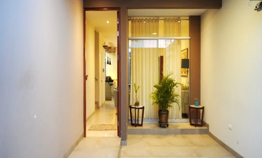 🏡✨ Venta de casa de 3 pisos frente a parque – Miraflores Country Club, Piura ✨🏡