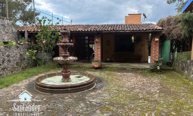 PROPIEDAD CON VISTA AL LAGO DE ZIRAHUÉN EN COPÁNDARO $7,000,000