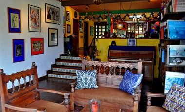 PROPIEDAD CON VISTA AL LAGO DE ZIRAHUÉN EN COPÁNDARO $7,000,000