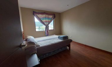Departamento de venta en cuenca en plena Ave. Paucarbamaba zona estrategica a 100 m de la clinica paucarbamba