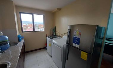 Departamento de venta en cuenca en plena Ave. Paucarbamaba zona estrategica a 100 m de la clinica paucarbamba